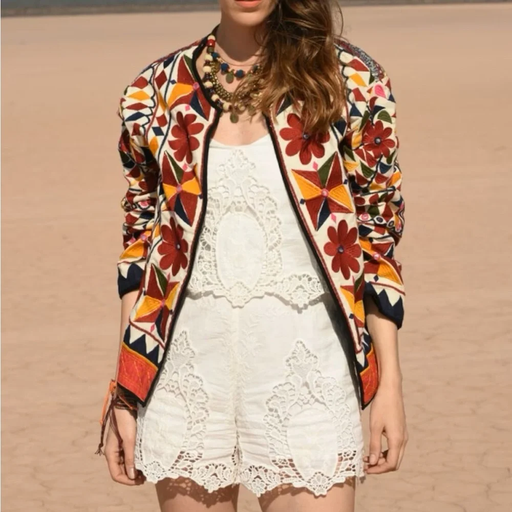 Colorful Geometric Patterned Women's Jacket - Picture 3 of 11
